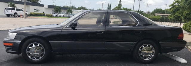 1993 Lexus LS Base Sedan 4-Door - photo 10