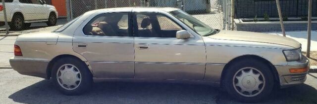 1993 Lexus LS - photo 3