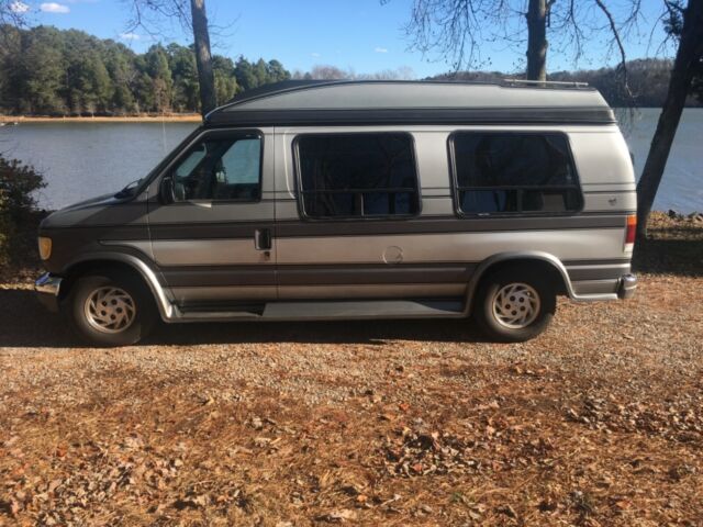 1993 Ford E-Series Van Chariot vans conversion - photo 9