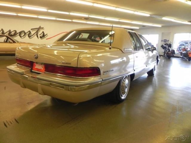 1993 Buick Roadmaster Limited - photo 8