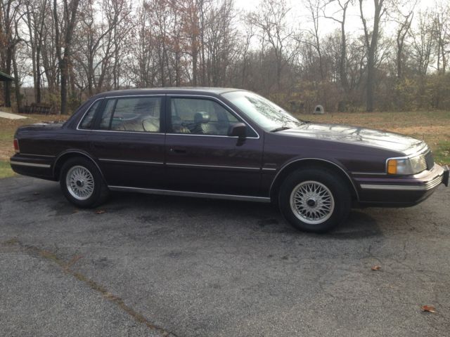 1993 Lincoln Continental Executive 4-Door - photo 4
