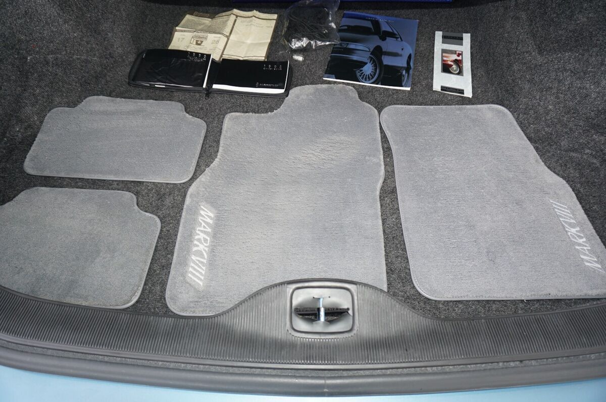 1993 Lincoln Mark Series - photo 10