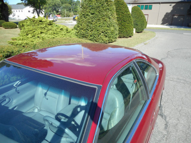 1993 Lincoln Mark Series Base Sedan 2-Door - photo 12