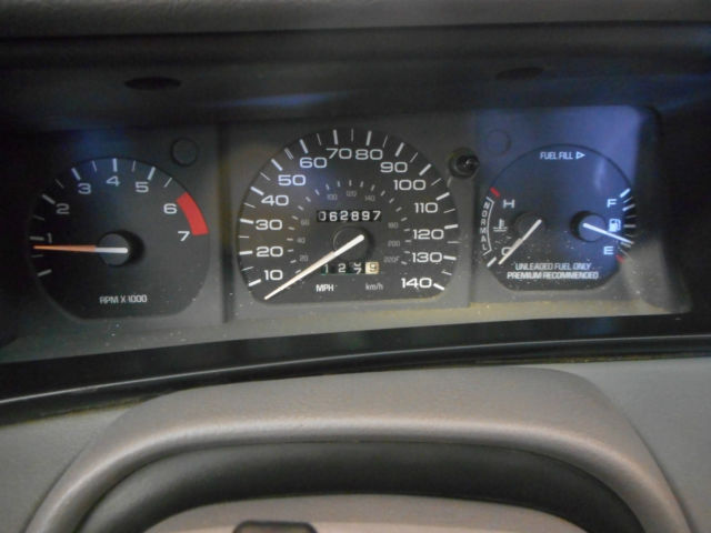 1993 Lincoln Mark Series Base Sedan 2-Door - photo 2