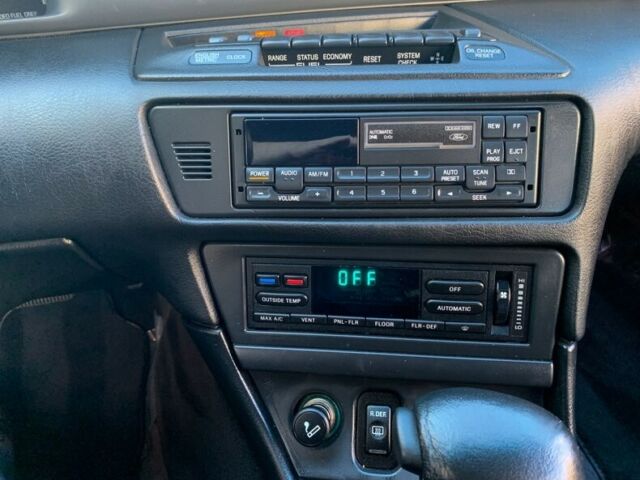 1993 Lincoln Mark Series -- - photo 12
