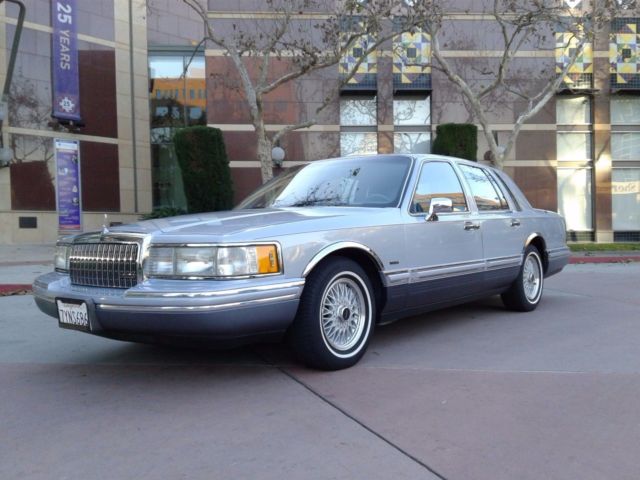 1993 Lincoln Town Car Cartier Edition one owner 1993 Lincoln Town Car Cartier Edition