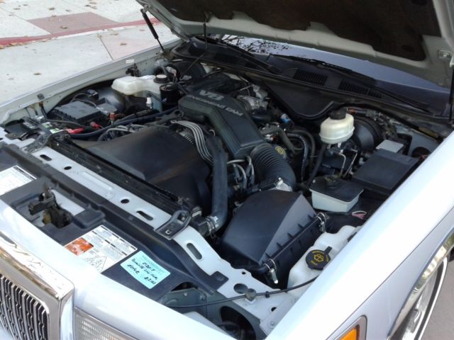 1993 Lincoln Town Car Cartier Edition - photo 6