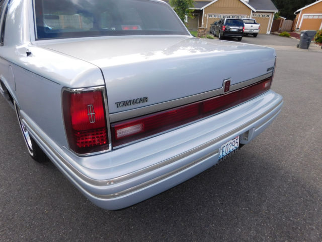 1993 Lincoln Town Car Ford Lincoln Mark Executive - photo 8