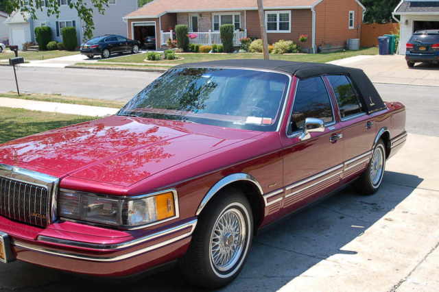 1993 Lincoln Town Car - photo 3