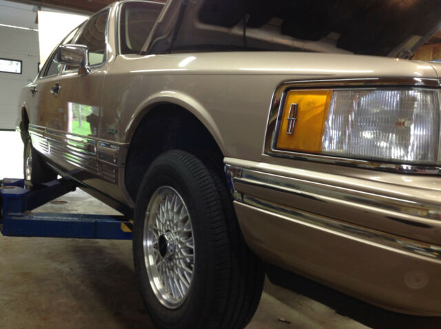 1993 Lincoln Town Car - photo 6