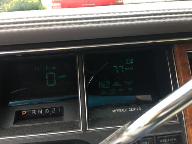 1993 Lincoln Town Car - photo 12