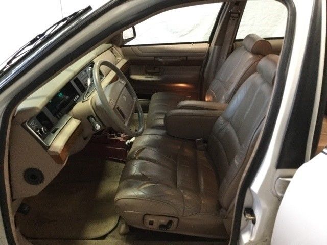 1993 Mercury Grand Marquis LS - photo 11