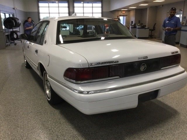 1993 Mercury Grand Marquis LS - photo 6