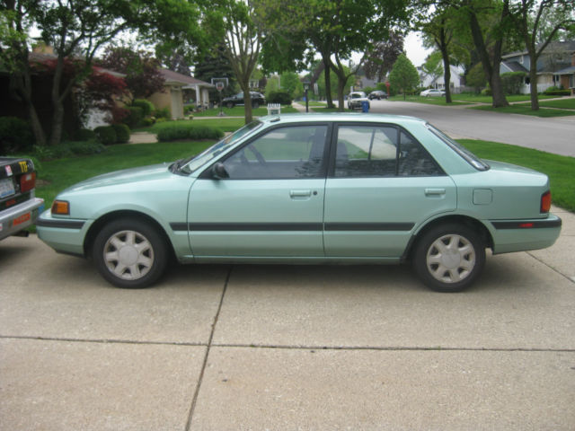 1993 Mazda Protege - photo 3