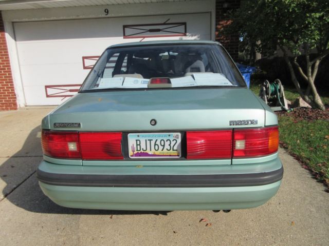 1993 Mazda Protege - photo 8