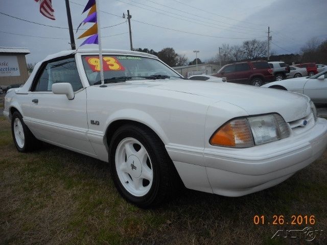 1993 Ford Mustang LX 5.0L convertible - photo 3