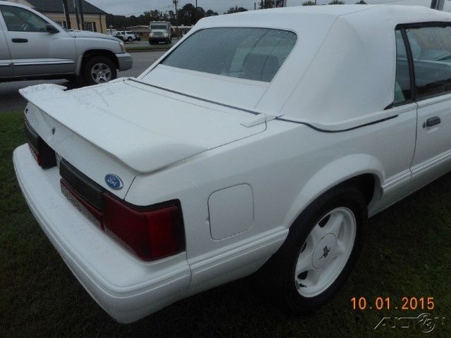1993 Ford Mustang LX 5.0L convertible - photo 7