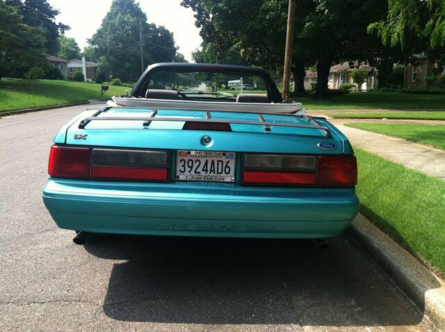 1993 Ford Mustang LX - photo 9