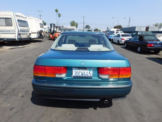 1993 Honda Accord LX - photo 4