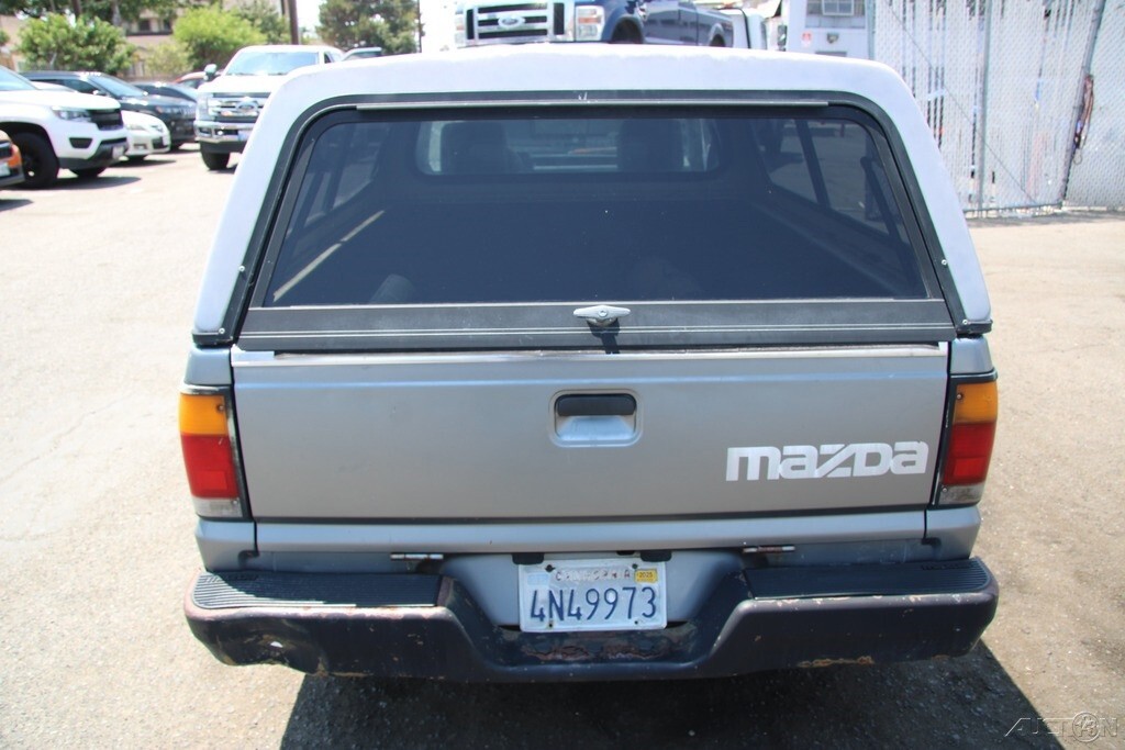 1993 Mazda B-Series Pickups B2200 - photo 5