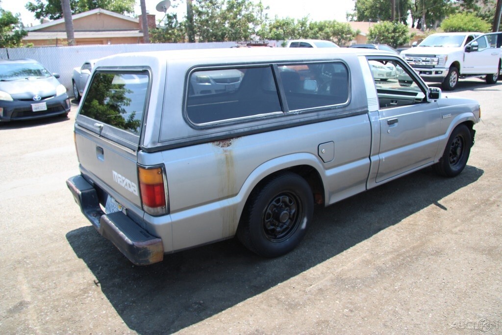 1993 Mazda B-Series Pickups B2200 - photo 6