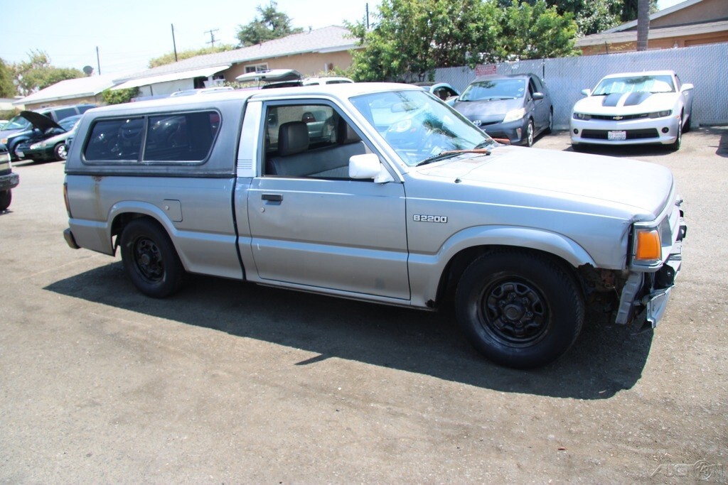 1993 Mazda B-Series Pickups B2200 - photo 7