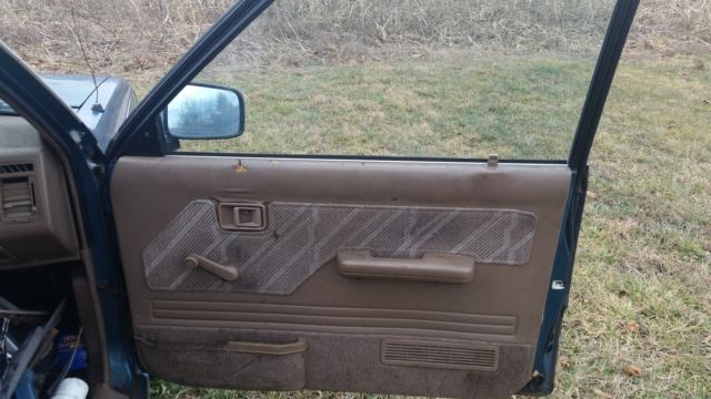 1993 Mazda B-Series Pickups Base Short Bed - photo 11