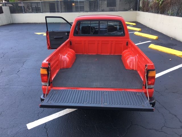1993 Mazda B-Series Pickups SE-5 - photo 8