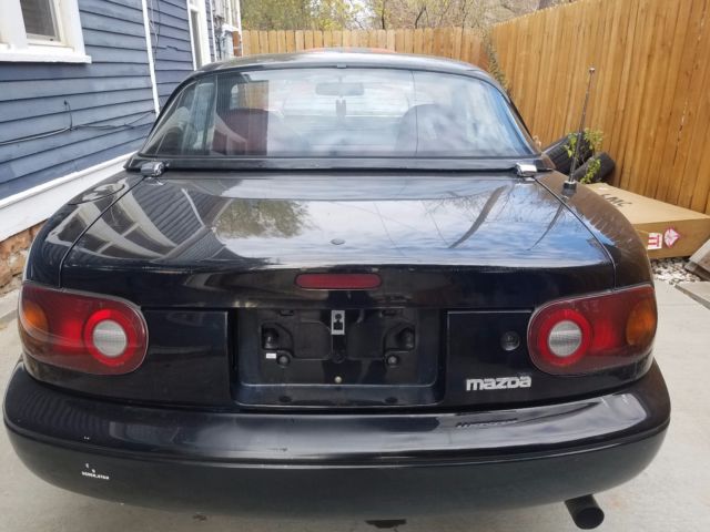 1993 Mazda MX-5 Miata LE Convertible 2-Door - photo 3