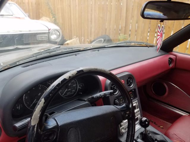 1993 Mazda MX-5 Miata LE Convertible 2-Door - photo 6