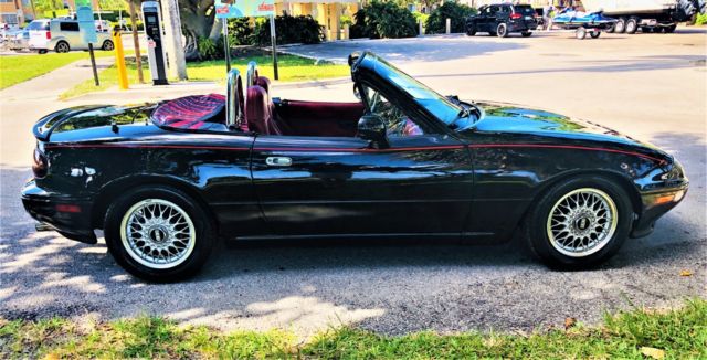 1993 Mazda MX-5 Miata Red Leather - photo 13