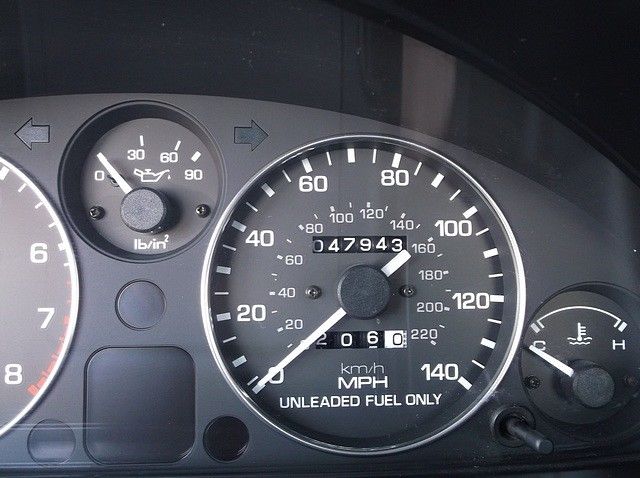 1993 Mazda MX-5 Miata Base Convertible 2-Door - photo 10