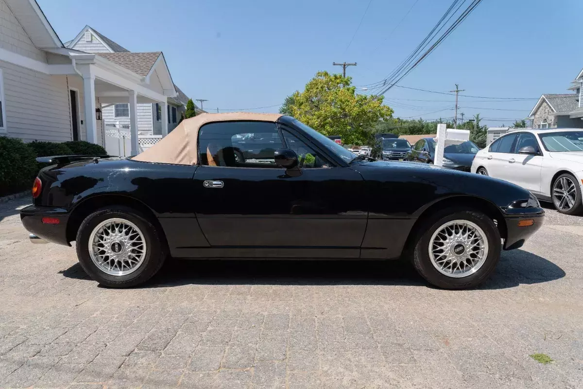 1993 Mazda MX-5 Miata