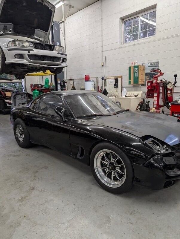 1993 Mazda RX-7 - photo 2