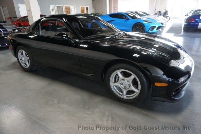 1993 Mazda RX-7 *FD RX-7* *R1 Package* *5-Speed Manual* *Rare Find* - photo 2