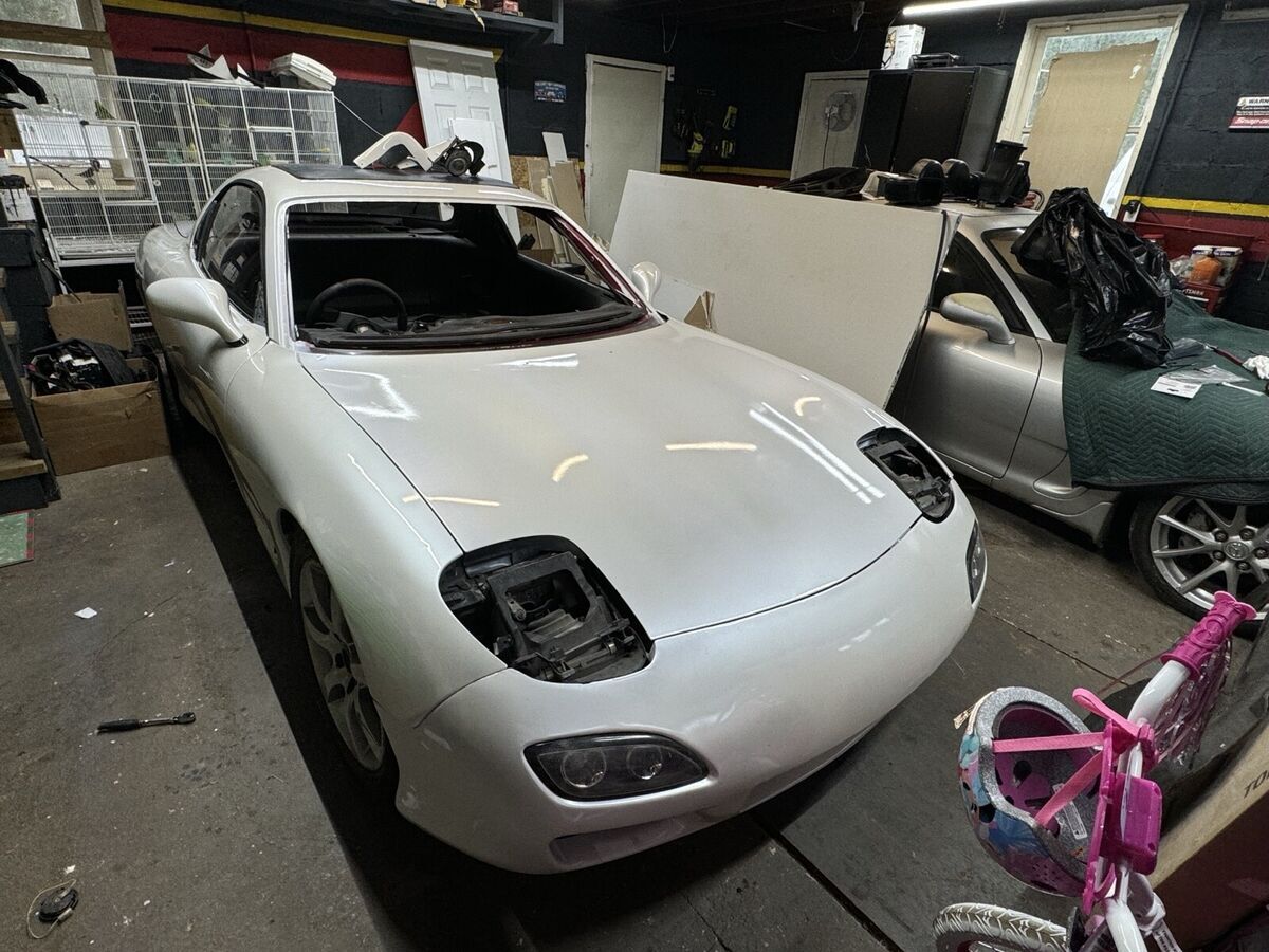 1993 Mazda RX-7 - photo 2
