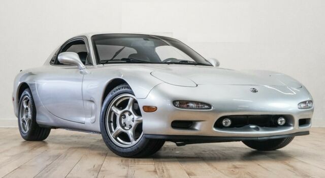 1993 Mazda RX-7 with 2,579 Rebuild Miles / 48,011 Chassis Miles 1993 Mazda RX-7 Touring