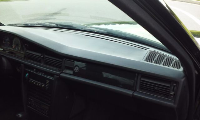 1993 Mercedes-Benz 190-Series - photo 12