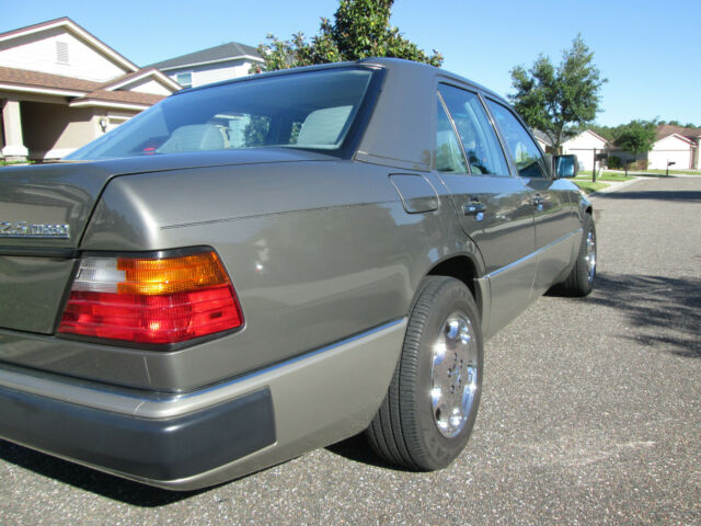 1993 Mercedes-Benz 300-Series diesel - photo 11