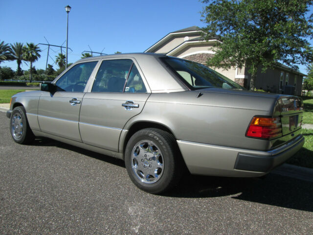 1993 Mercedes-Benz 300-Series diesel - photo 7