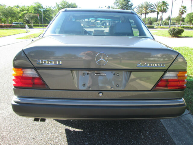 1993 Mercedes-Benz 300-Series diesel - photo 9