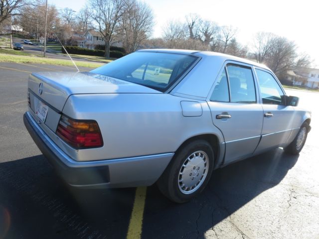 1993 Mercedes-Benz 300-Series - photo 4