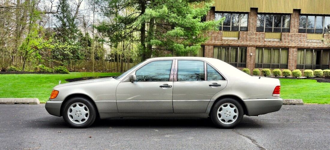 1993 Mercedes-Benz S-Class 300SE. Fully Serviced. - photo 5