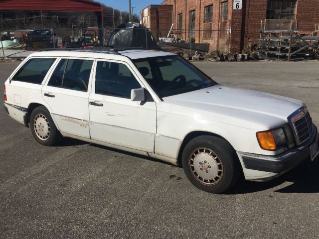 1993 Mercedes-Benz 300-Series - photo 6