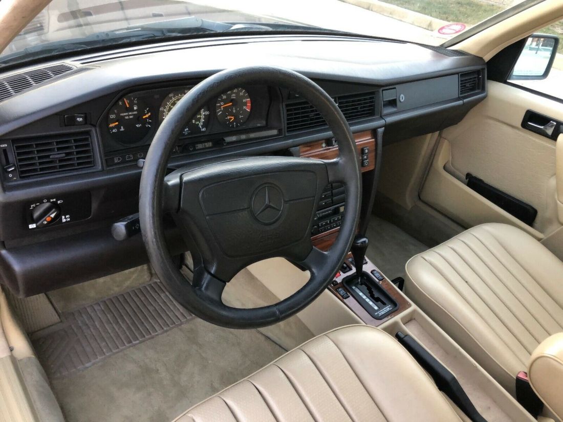 1993 Mercedes-Benz 190-Series - photo 13