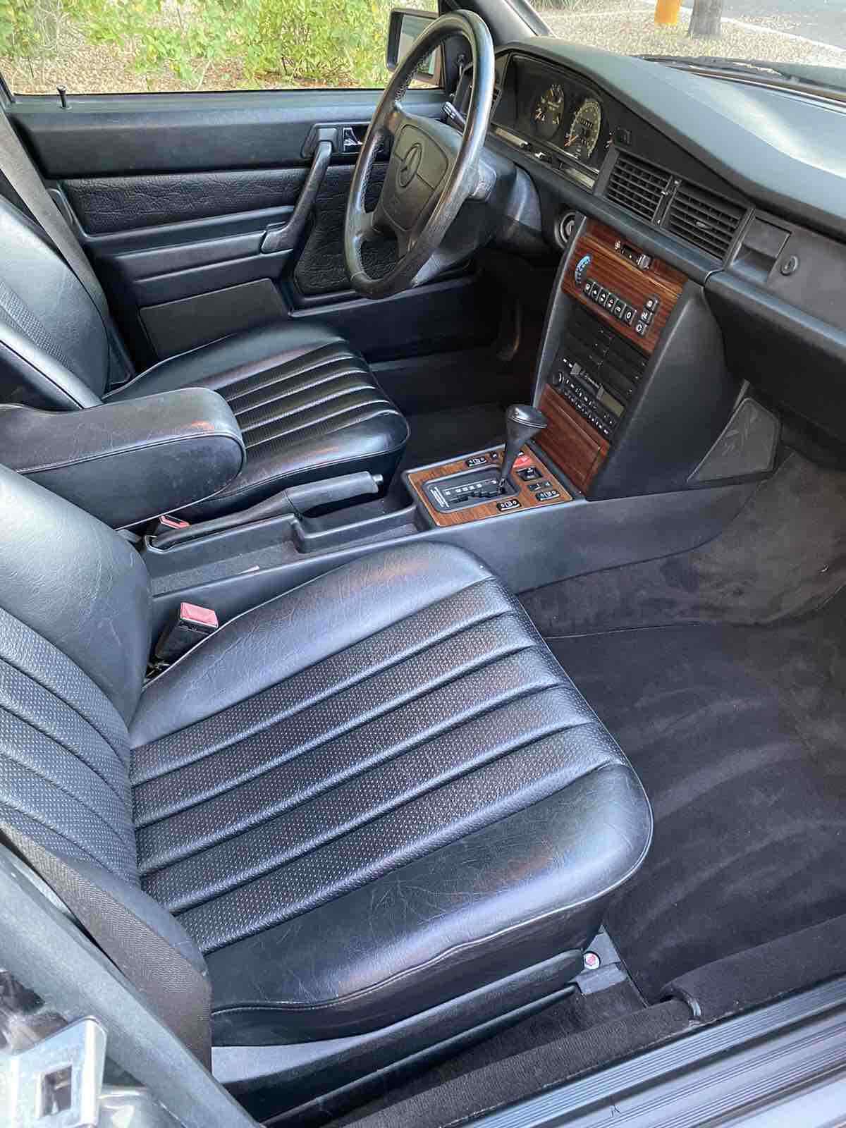 1993 Mercedes-Benz 190E E 2.6 - photo 10