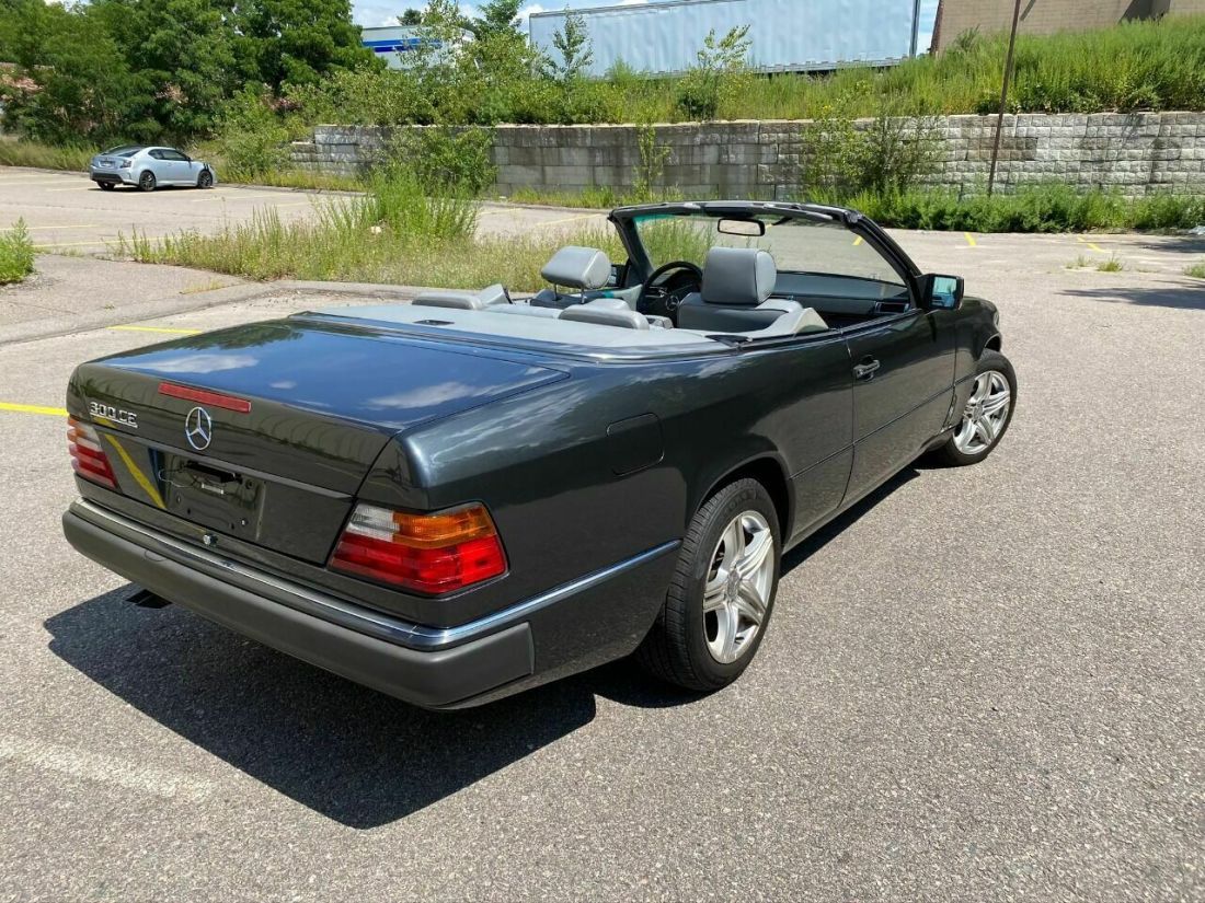 1993 Mercedes-Benz 300-Series 300 CE 2dr Convertible - photo 5