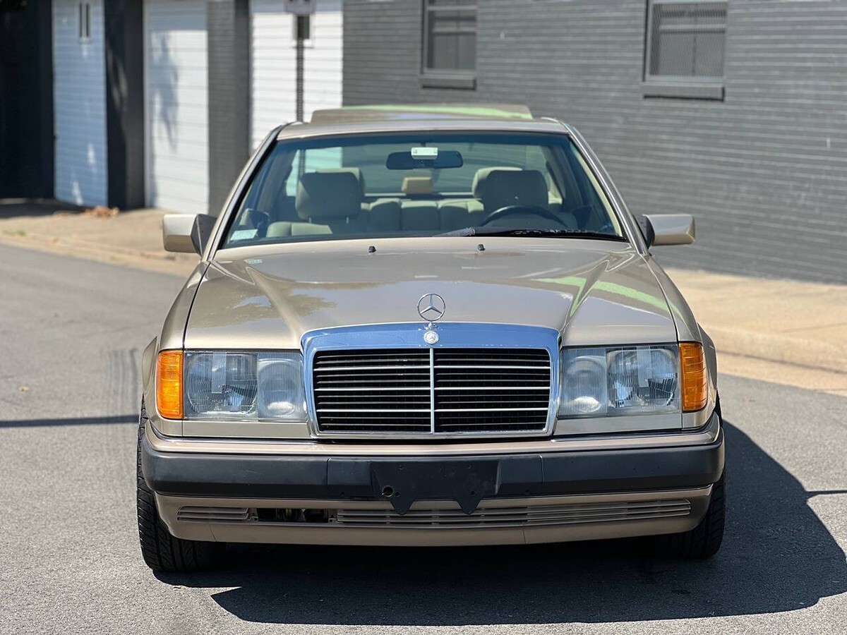 1993 Mercedes-Benz 300-Series 300 CE 2dr Coupe - photo 4