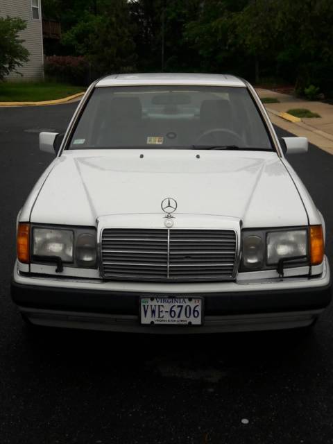 1993 Mercedes-Benz 300-Series Luxury - photo 2