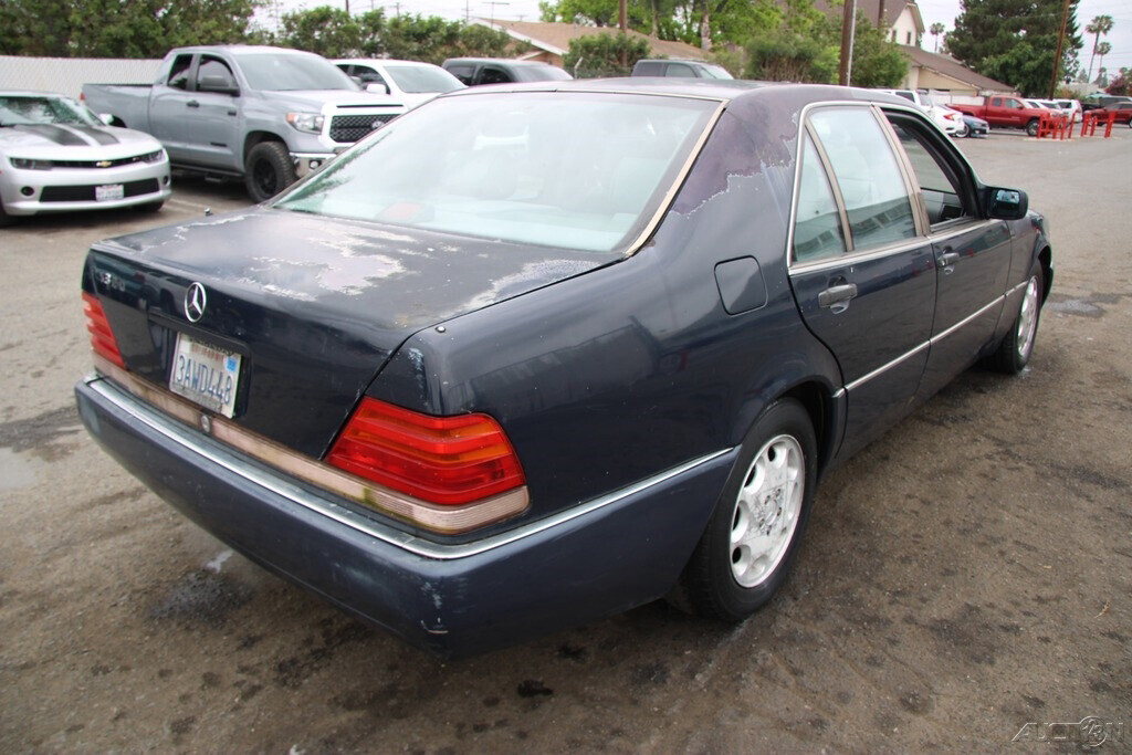 1993 Mercedes-Benz 300-Series 300 SE - photo 6